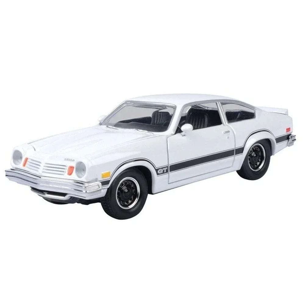 NEW MOTORMAX 1974 Chevrolet Vega GT White 1:24 Diecast Model Car